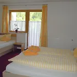 Neustockach Apartmán