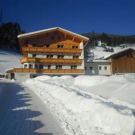 Apartment Neustockach